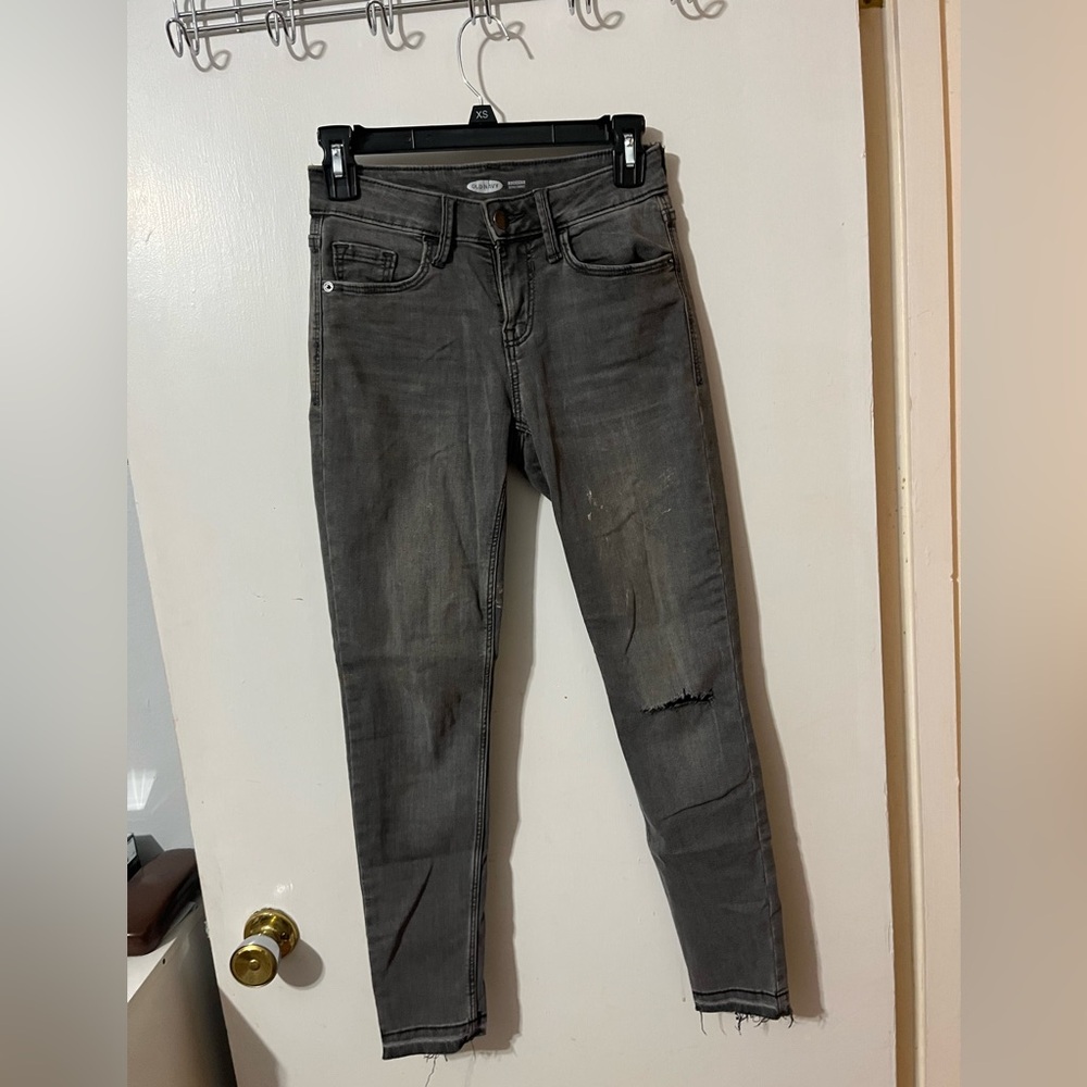 Women's Gray Distressed Jeans